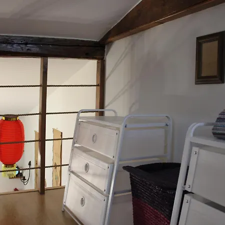 Privoffice4u Samurai - Old Town, Main Square, Main Station Apartment